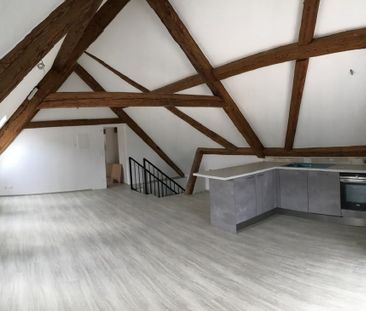 2.5 Zimmer, 84 m², 2. Stock - Photo 2