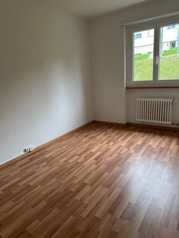 Living comfortably in the countryside, but located in the center - Photo 4