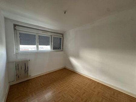 T3 de 55 m² - VILLEURBANNE coeur GRATTE CIEL - Location nue - Photo 3