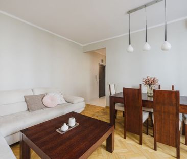 Łazarz 2 pokoje, balkon i klimatyzacja – zdjęcie 1