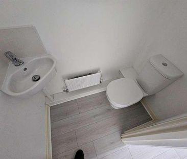 Brookes Lane, Hemlington, Middlesbrough, TS8 - Photo 3