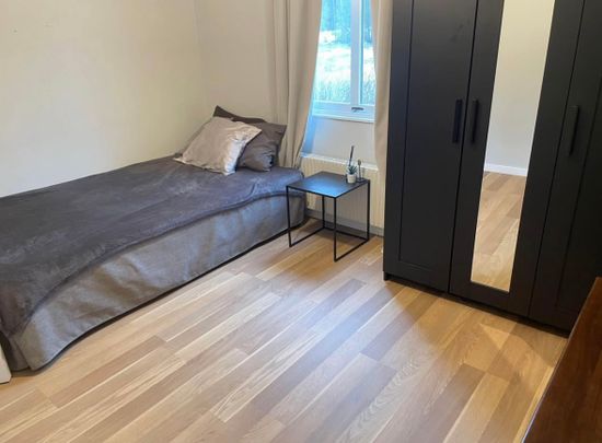 Siriusgatan, Märsta - Photo 1