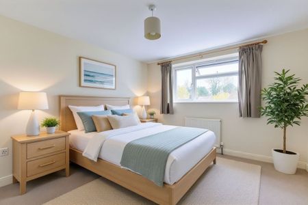 4 bed house to rent in The Quarries, Maidstone, ME17 - Photo 3