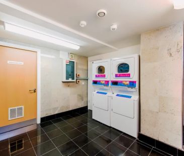 Gold Studio - Photo 4