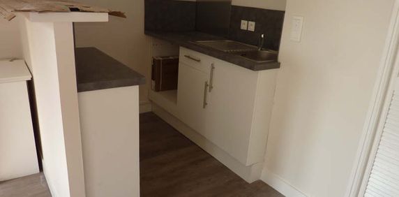 Location Appartement 2 pièces 33m² ROUEN 76000 - Photo 2