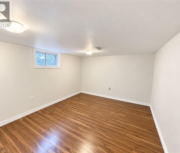 84 WEBER Street S, Waterloo, Ontario, N2J1Z9 - Photo 5