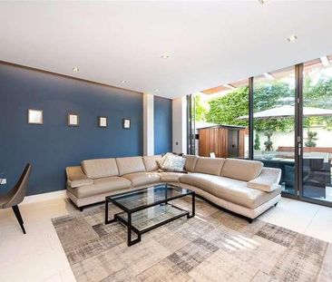 Page Mews, Battersea, SW11 - Photo 1