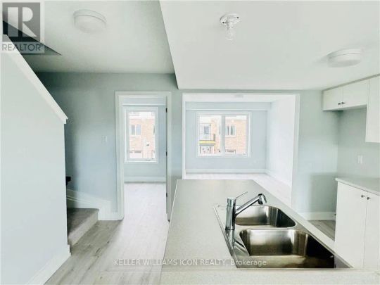 543 WOVEN PRIVATE - Photo 1