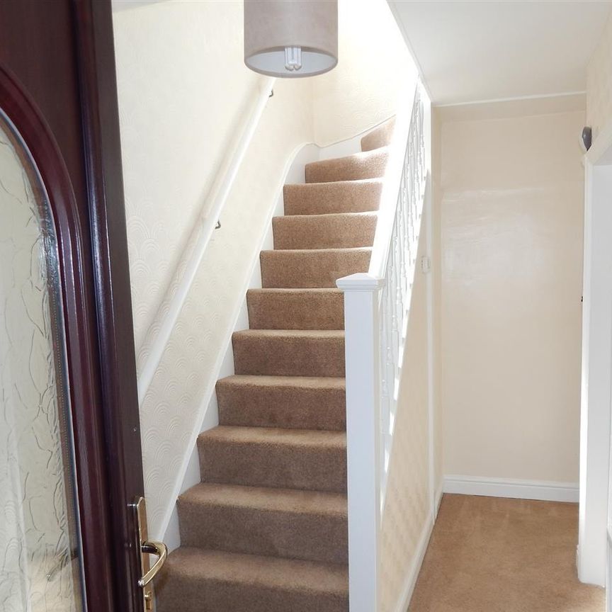 Studley Road, Redditch - Photo 1