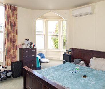 Affordable Two-Bedroom Flat Near Town - Photo 3