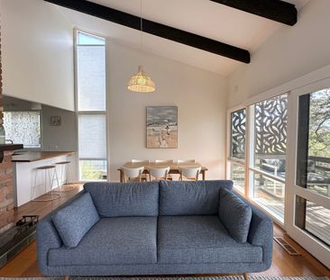 Relax, unwind and enjoy where you live… - Photo 1