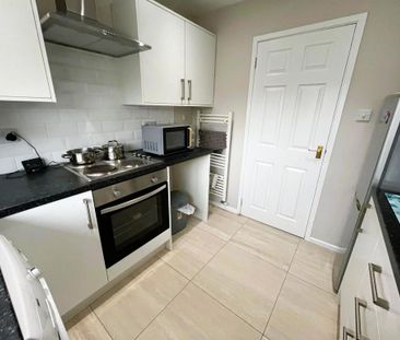 2 bedroom apartment to rent - Photo 6