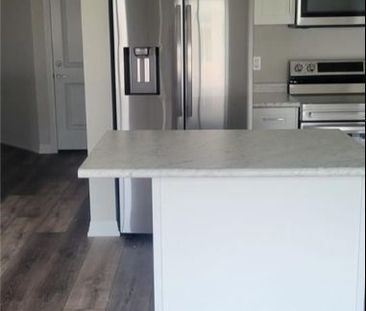 For Lease - 7413 Matteo Drive, Niagara Falls, Ontario - Photo 5