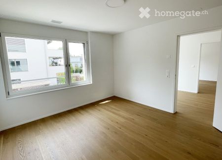 Moderne schöne 3.5 Zimmer Wohnung in Langwiesen mit Balkon ZH - Photo 4