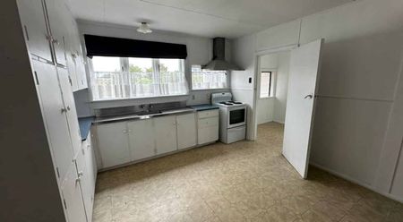 Homely on Waerenga - Photo 4