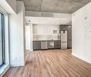 235 Rue Young, Montréal, QC - Photo 6