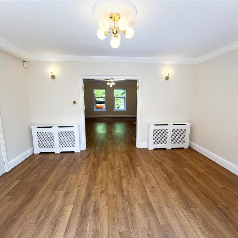 6 bedroom detached house to rent - Photo 1