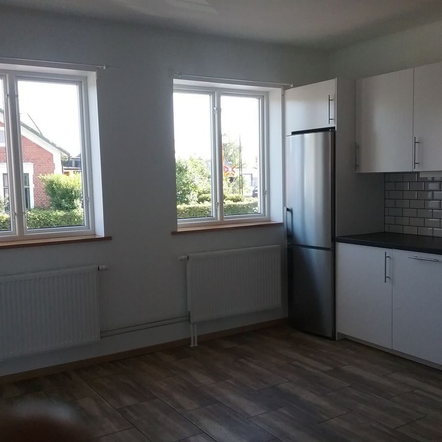 Södra Torggatan, Hasslarp - Foto 1