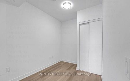 For Lease - 86 DUNDAS Street Unit# 818, Mississauga, Ontario - Photo 2