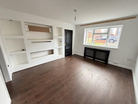 3 bedroom detached house to rent - Photo 2