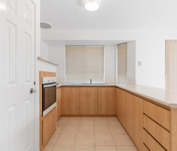 Great Family Home In Secure Complex! - Photo 3