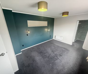 111 Woodman Drive, Tawa - Photo 4