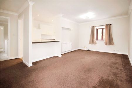 Cotts Wood Drive, Guildford - Photo 3