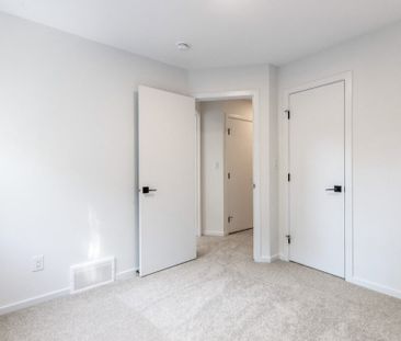 Edmonton Unfurnished house Rental in Parkdale - Brand New Luxury 3 ... - Photo 5