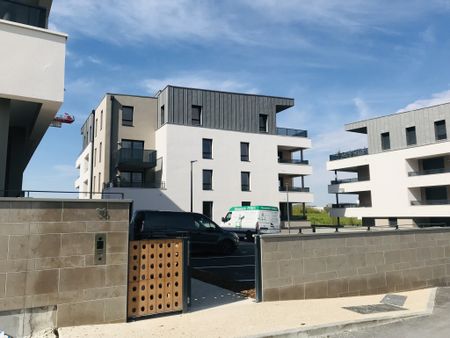 Location Appartement 1 pièce 29m² BEZANNES 51430 - Photo 5