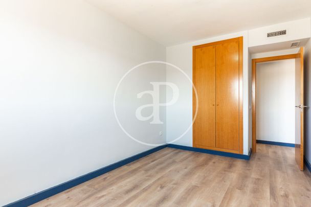 Flat for rent with views in Rocafort (Rocafort) - Photo 1