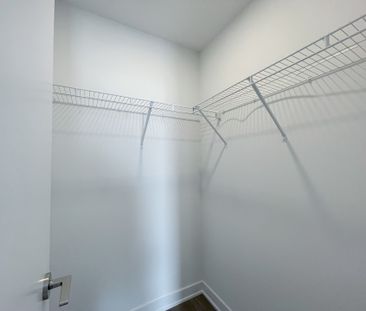 For Lease - 38 Honeycrisp Crescent Unit# 616, Vaughan, Ontario - Photo 1