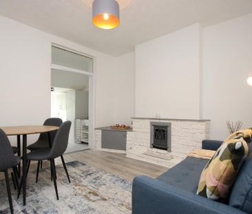 1 bedroom in a house share to rent - Photo 2