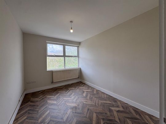 Ecclestone Place, Wembley HA9, London - Photo 1