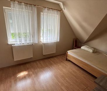 Kiadó újszerű állapotú ház - Győr - Fotó 2