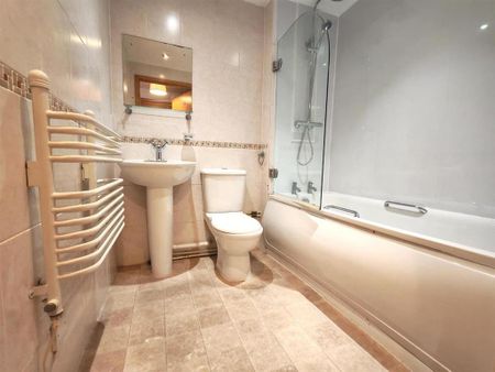 2 bedroom apartment to rent - Photo 4