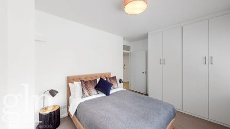 1 Bedroom Apartment, Coniston Court, Kendal Street, W2 - Photo 3