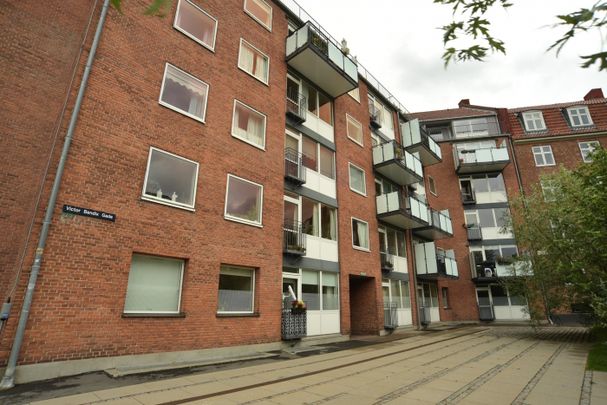 Victor Bendix Gade 16, København, Danmark (208-1868-01-001) - Photo 1