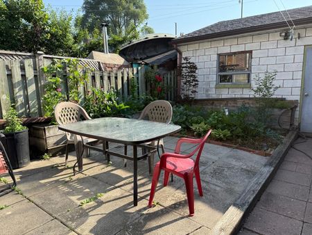 For Lease - 37 Gillespie Avenue Unit# Basement, Toronto, Ontario - Photo 3