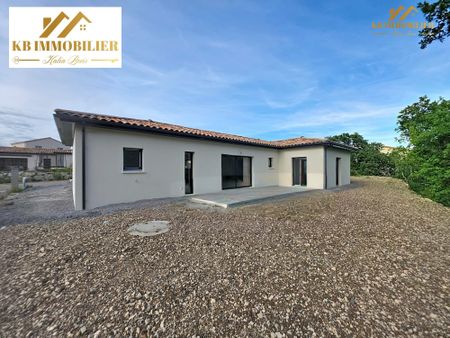 Location Maison 4 pièces 119m² CHOMERAC 07210 - Photo 3