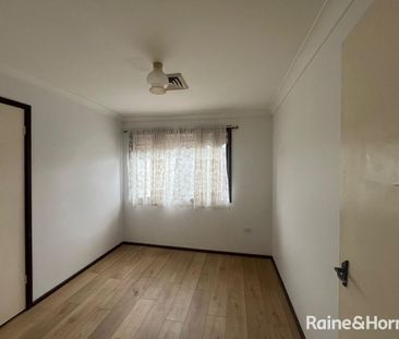 5/107 Chester Rd, Ingleburn, NSW 2565 - Photo 1