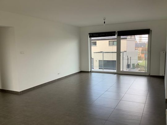 Appartement te huur - Photo 1