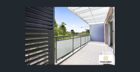 SPACIOUS TWO BEDROOM UNIT IN PRIME LOCATION ! - Photo 5