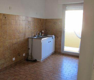 Location Appartement 3 pièces 53m² SETE 34200 - Photo 5