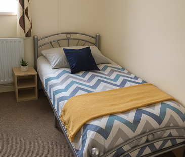 Kirby Corner Road Room 2 - Photo 1