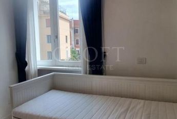 Parioli-Piazza delle Muse: Restored 3 bedroom, 3 Bath, spacious living, kitchen, balcony, near park, master bed & 2 single bedrooms. Ref 1045