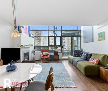 Penthouse in Downtown Vancouver, British Columbia - Photo 5