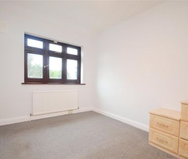 4 bedroom semi-detached house to rent - Photo 6