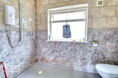 1 bedroom terraced house to rent - Photo 5