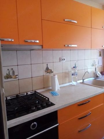2 camere in zona Spitalului Judetean - Photo 3