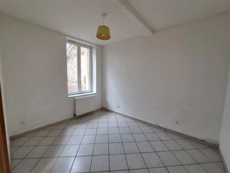 Location appartement 3 pièces - 63.79m² à Beaurepaire (38270) - Photo 2